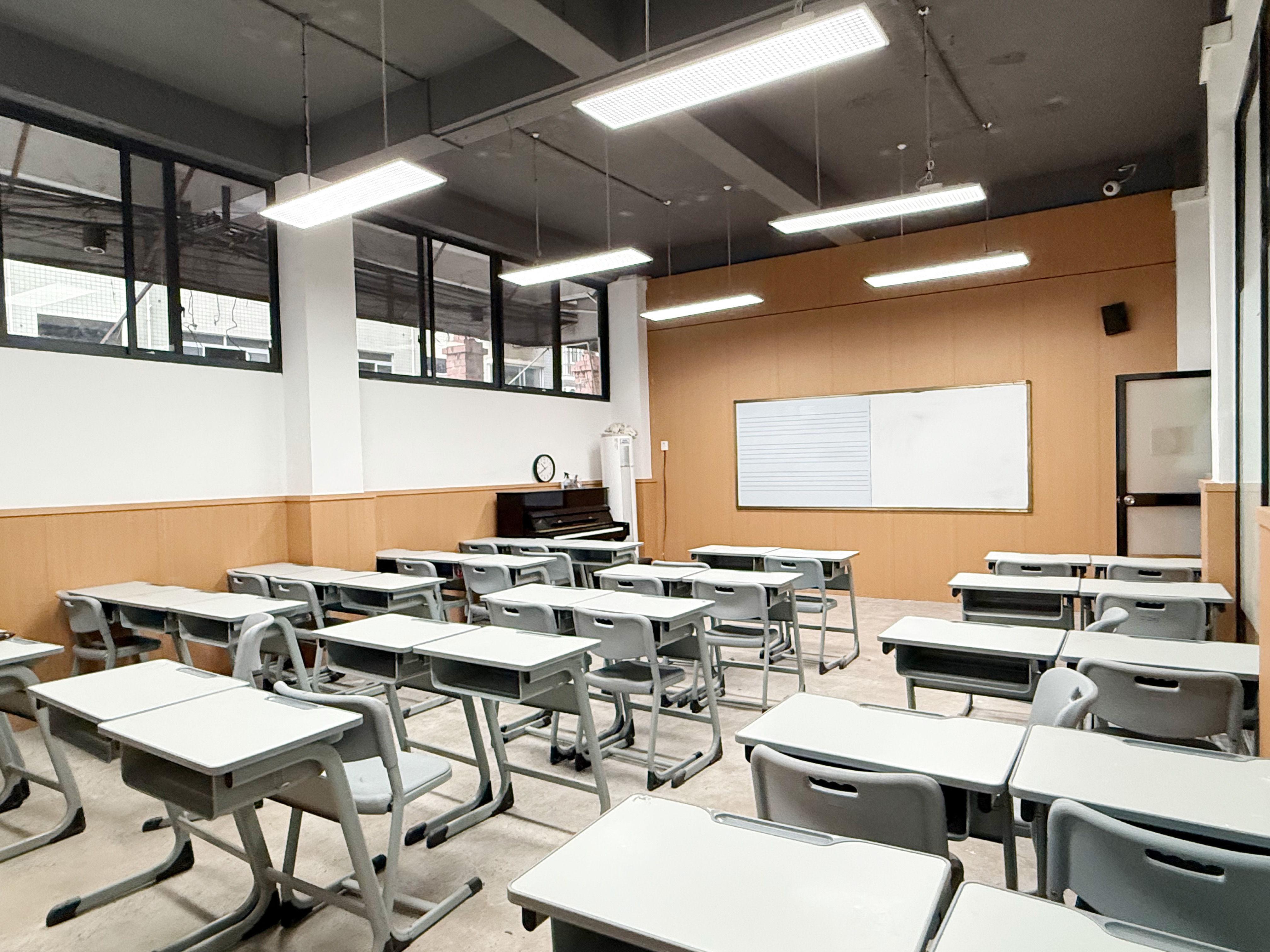迪声艺术学校专业课教室